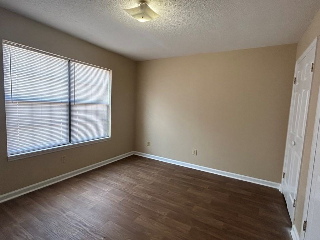 357 Elba Highway - Photo 7 of 10