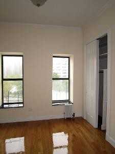 E 6th St #7 - Photo 2 of 3