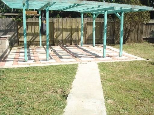 1234 Sapphire Dr - Photo 3 of 3