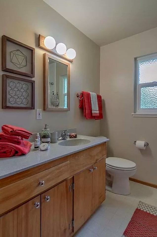 822 Linden Ln - Photo 2 of 25