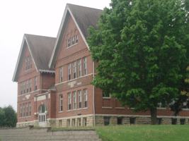 featured image of 413 6th Ave Apt 305