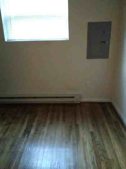 900 Booth St 1st Fl - Photo 3 of 16