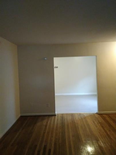 900 Booth St 1st Fl - Photo 2 of 16