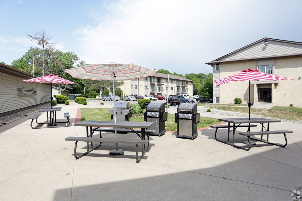 Wyndsor Terrace - Photo 7 of 27