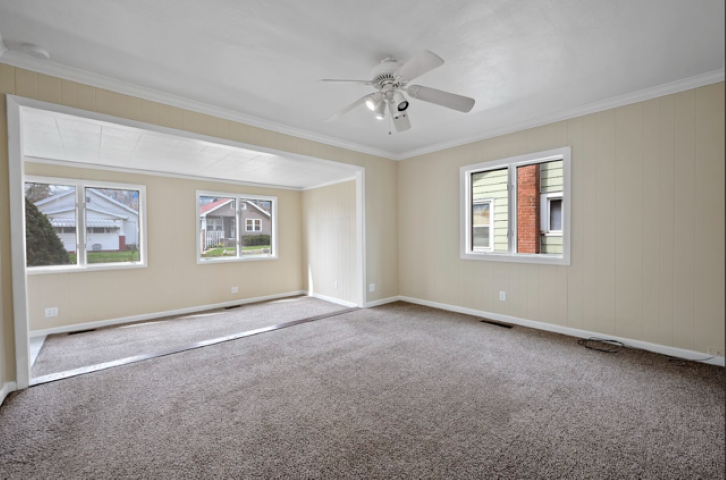 2212 North Ellis Street - Photo 3 of 13