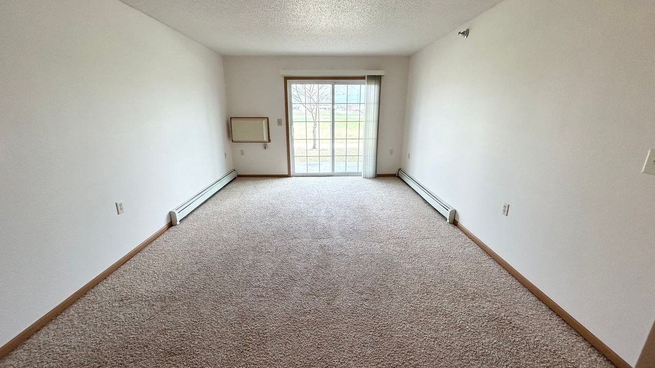 Prairie Sky Apartments - Photo 7 of 30