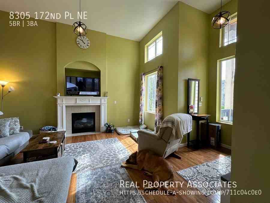 8305 172nd Pl Ne - Photo 2 of 16