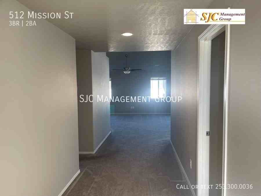 512 Mission St - Photo 2 of 14