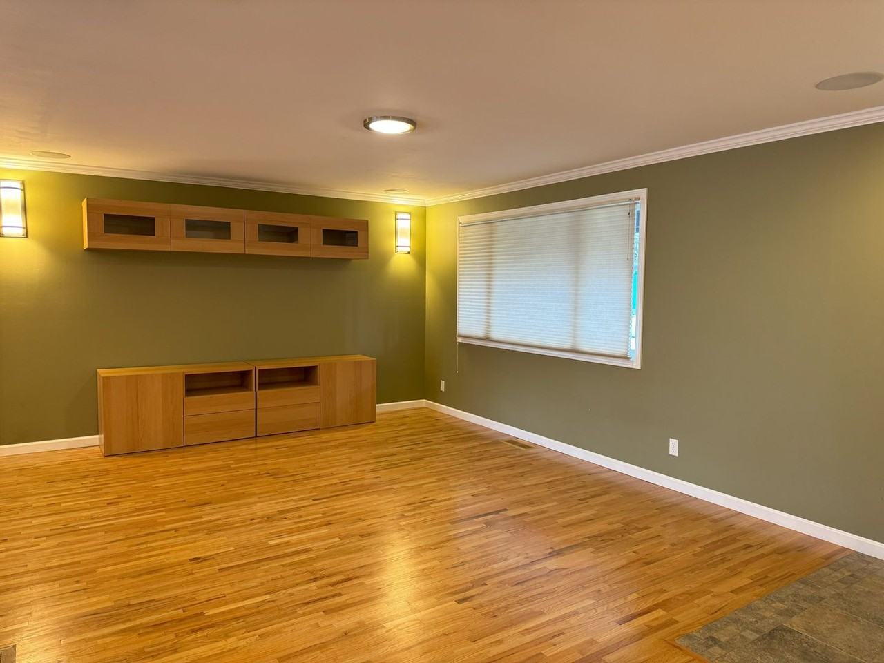 15720 Ne 53rd St - Photo 2 of 19
