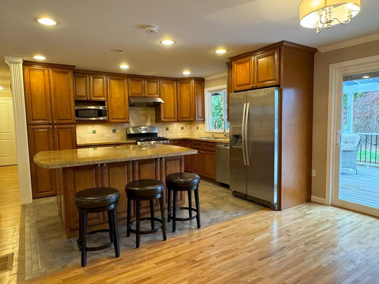 15720 Ne 53rd St - Photo 3 of 19