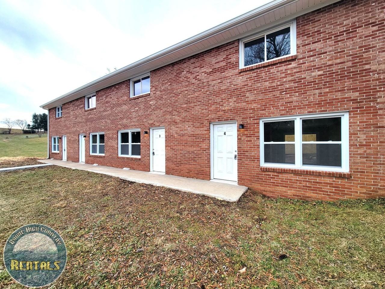 2129 Browns Chapel Rd - Photo 2 of 25