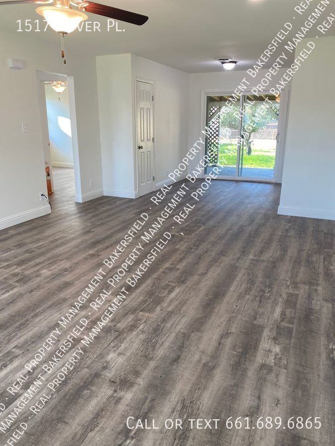 1517 Dover Pl - Photo 3 of 17