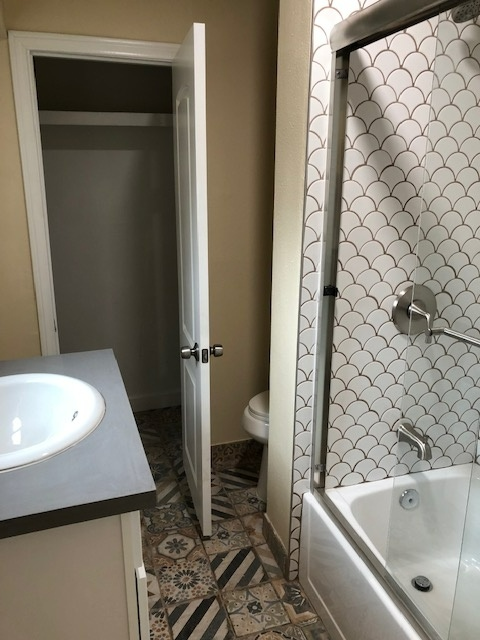 302 South Broadway #O2 - Photo 2 of 9