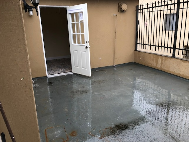 302 South Broadway #O2 - Photo 4 of 9