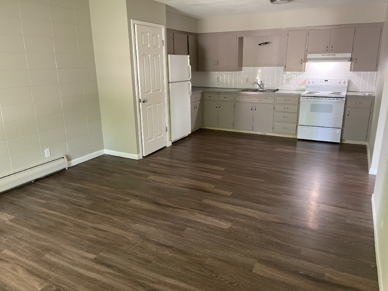 710 Emery St #206 - Photo 2 of 9