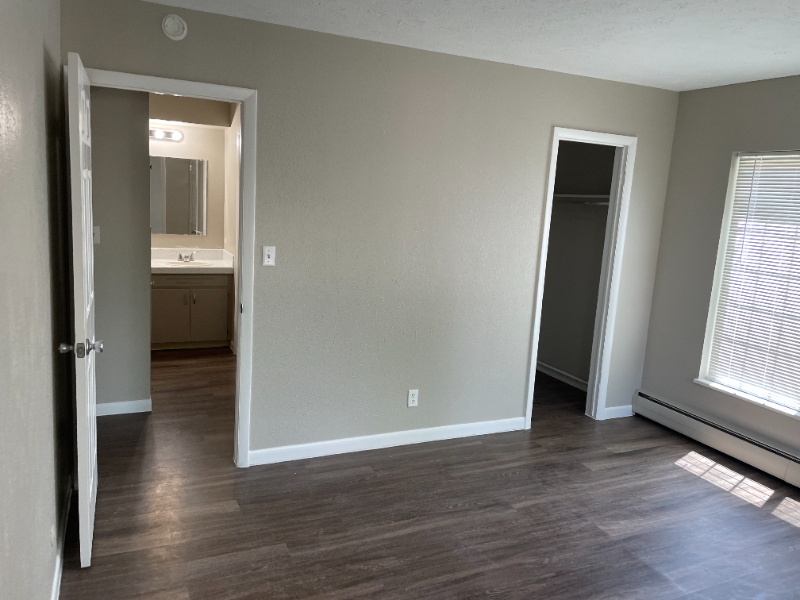 710 Emery St #206 - Photo 5 of 9