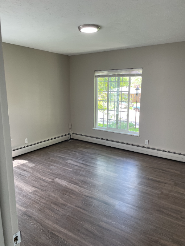 710 Emery St #206 - Photo 6 of 9