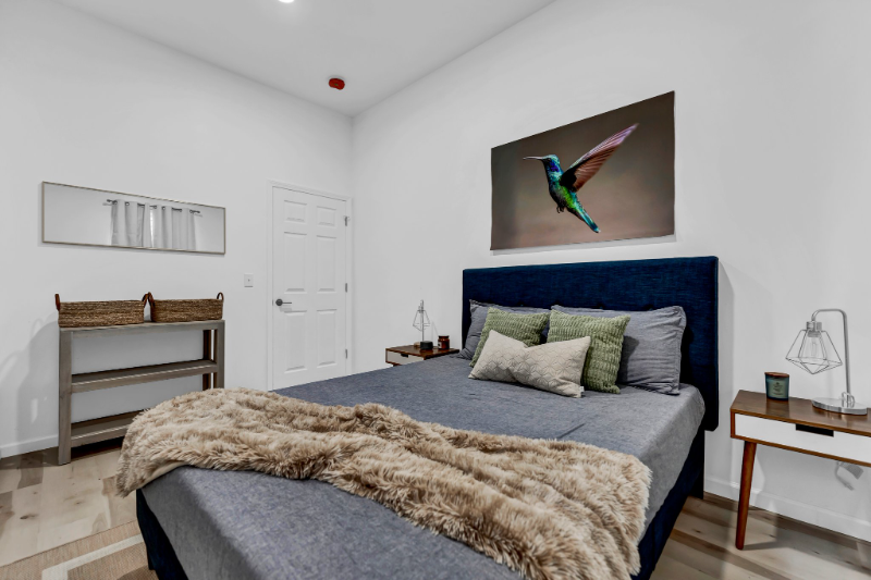 574 Niagara St #1 - Photo 7 of 25