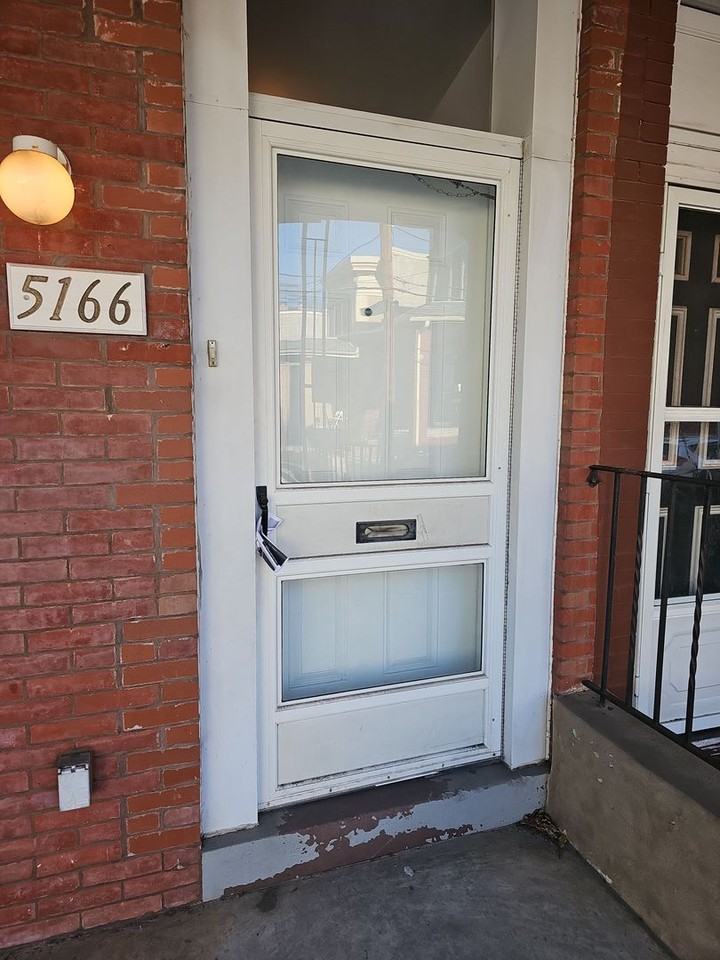 5166 Viola St - Photo 2 of 13