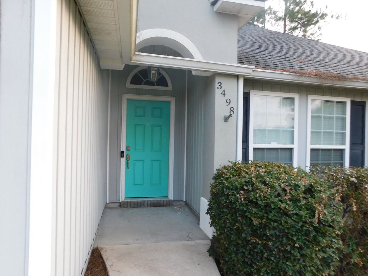 3498 Butler Woods Dr - Photo 2 of 28