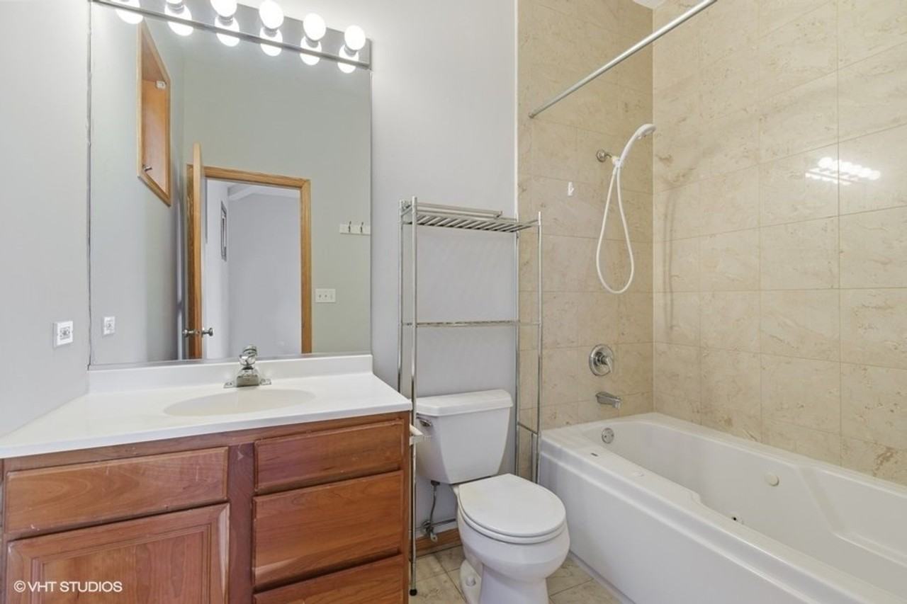 2032-2042 West Pierce LLC - Photo 7 of 11