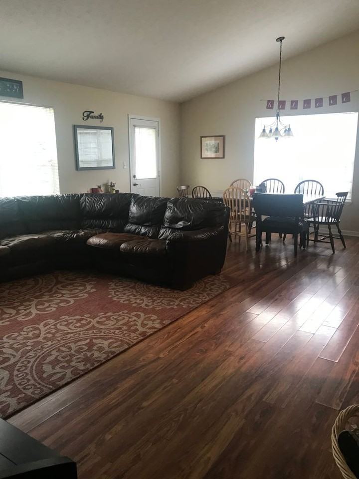 4324 Mason Dixon Dr - Photo 3 of 9