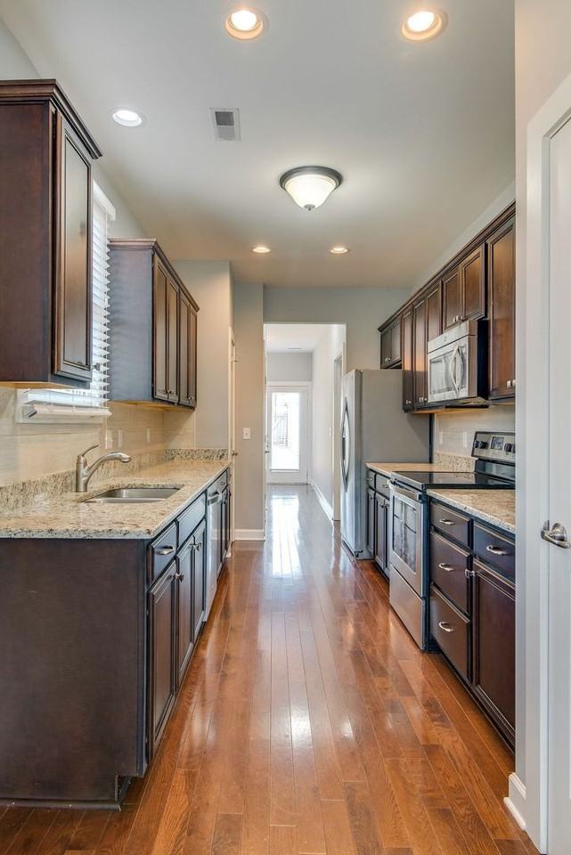 1820B 5th Ave N - Photo 6 of 23