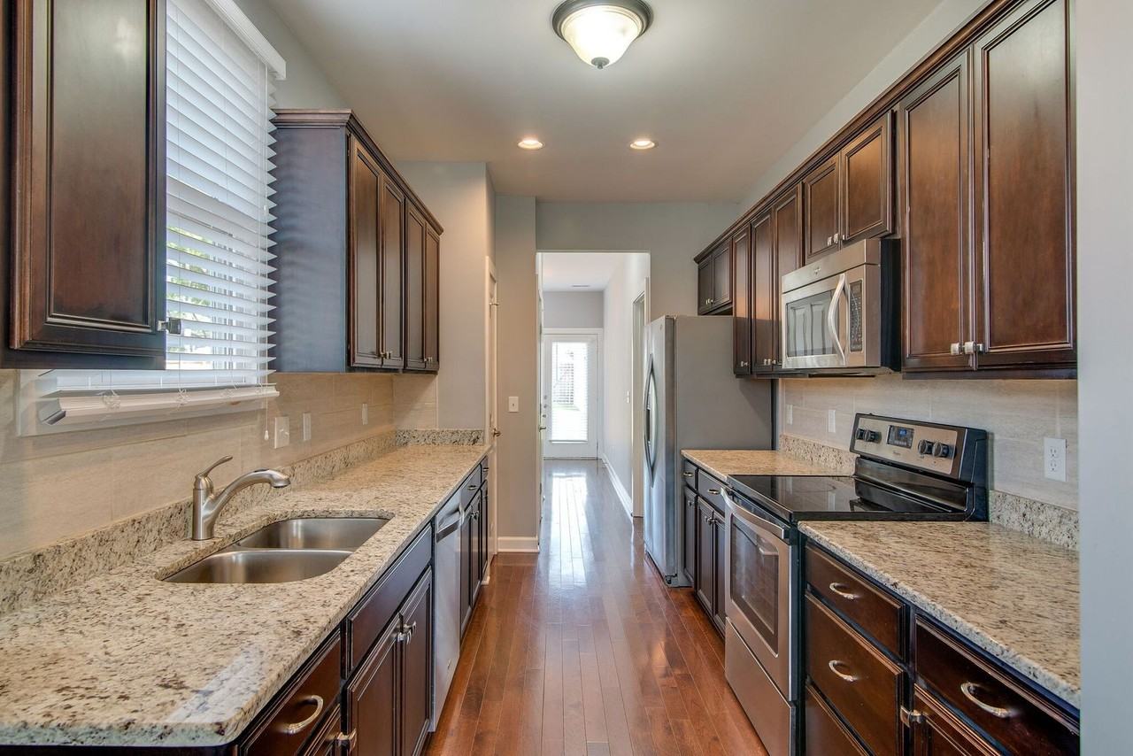 1820B 5th Ave N - Photo 7 of 23