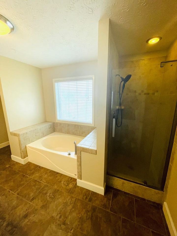44 Mcrae Rd - Photo 3 of 22