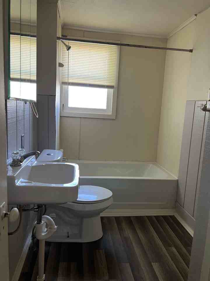 GREE 707-713 S 17th St (RUBS) - Photo 3 of 5