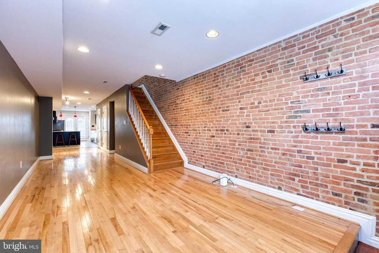 1461 Woodall St - Photo 3 of 21