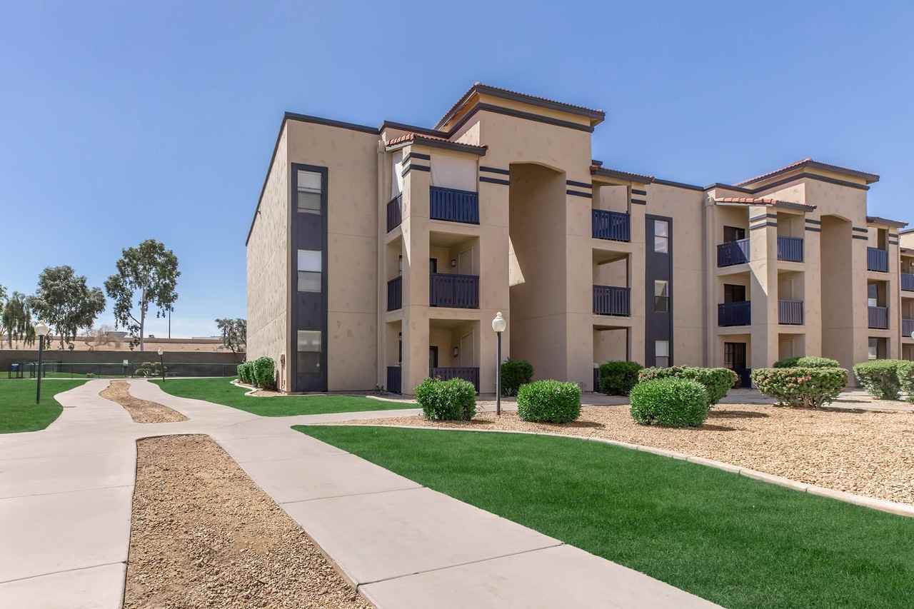 Monaco31 - Photo 7 of 49