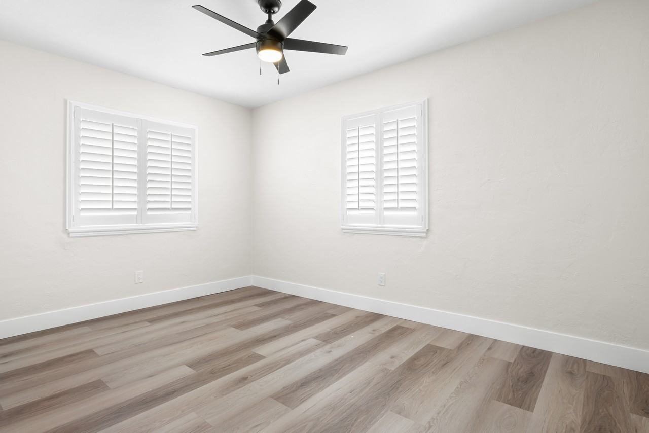 533 W Missouri Ave #NA - Photo 5 of 13