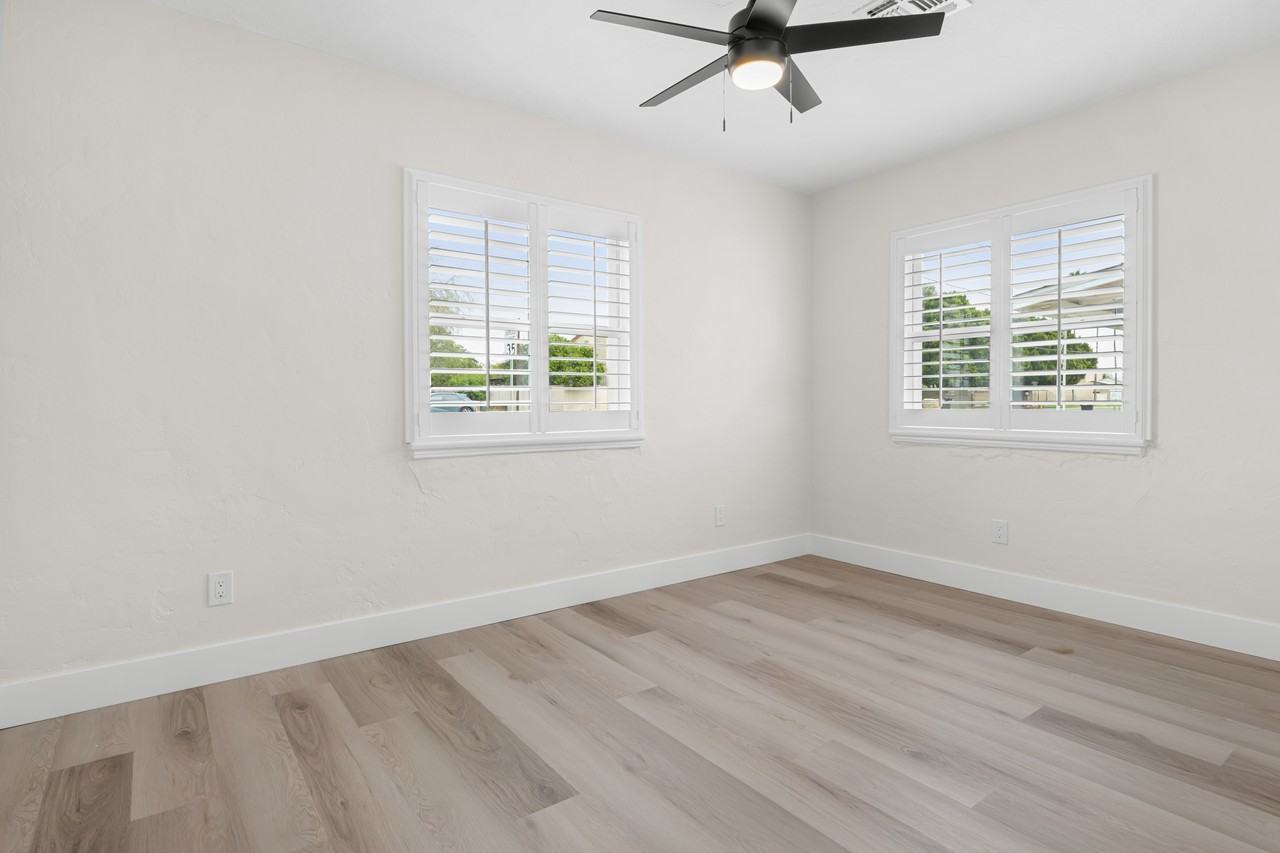 533 W Missouri Ave #NA - Photo 7 of 13