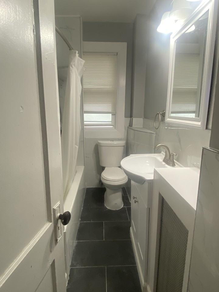 143 Benson St #2 - Photo 7 of 8
