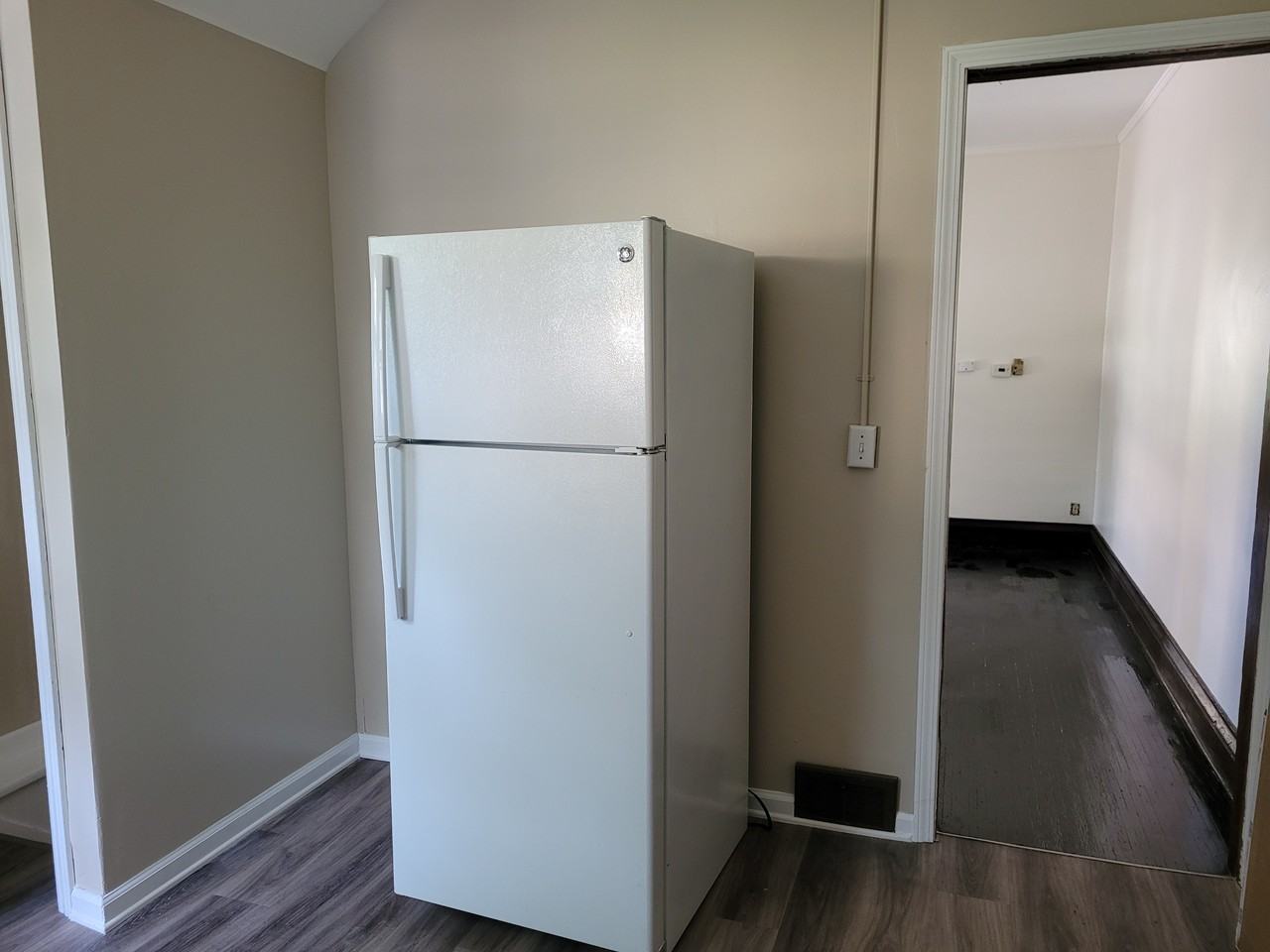 287 Electric Ave #NA - Photo 6 of 7