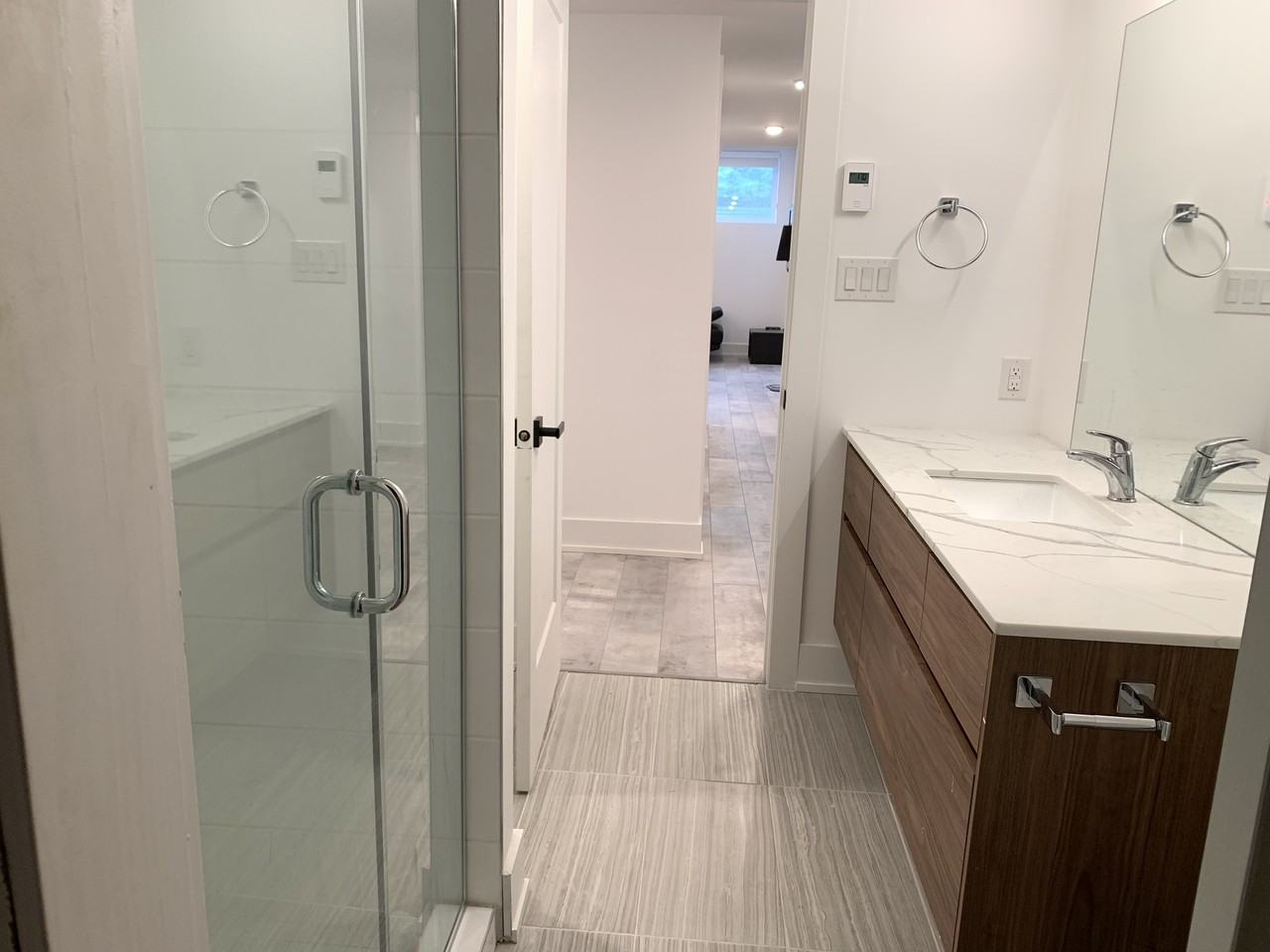 1126 Normandy Crescent - Photo 2 of 11