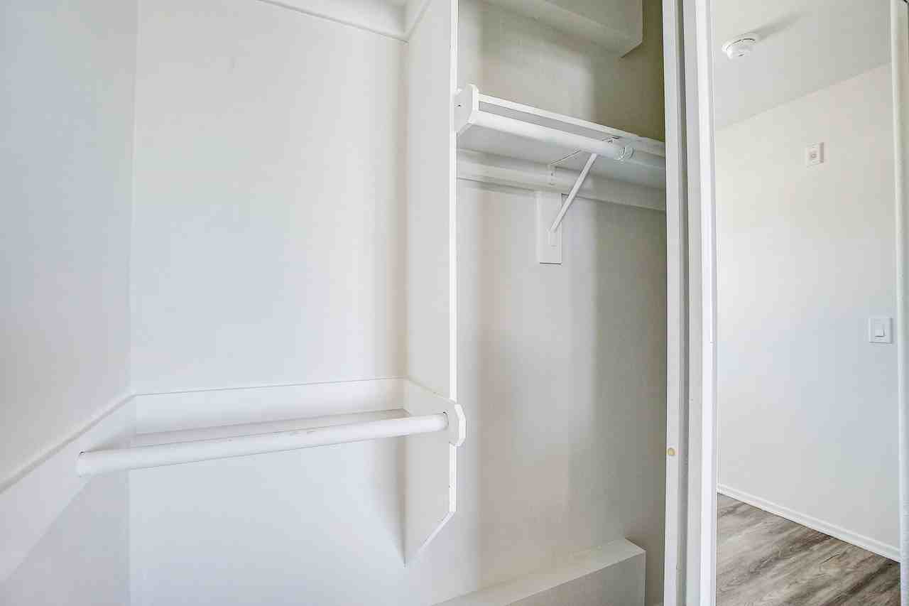 Toscana Apartments - Photo 5 of 33