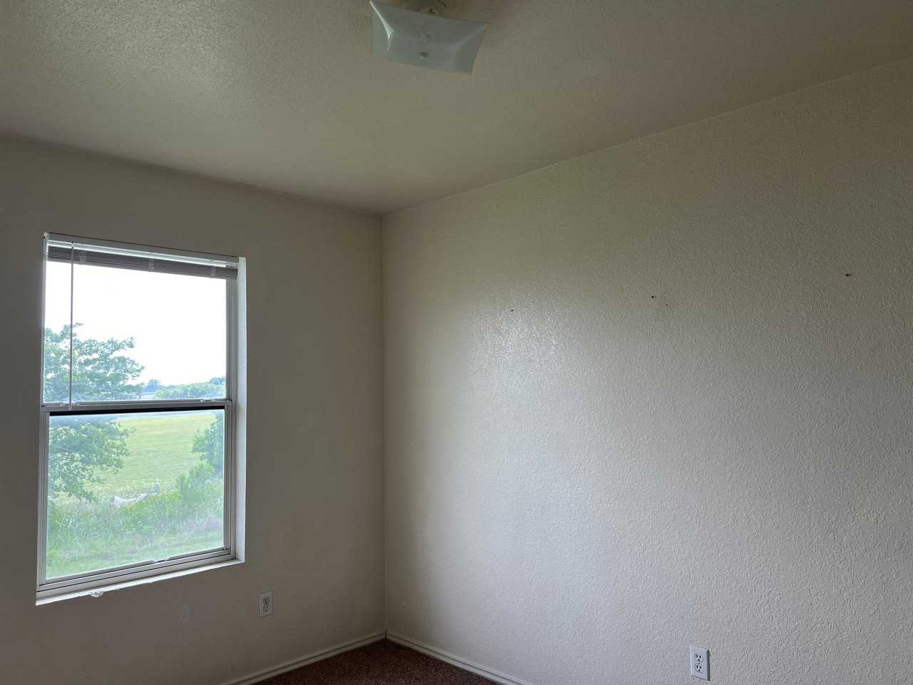 1200 Industrial Blvd #B - Photo 7 of 9