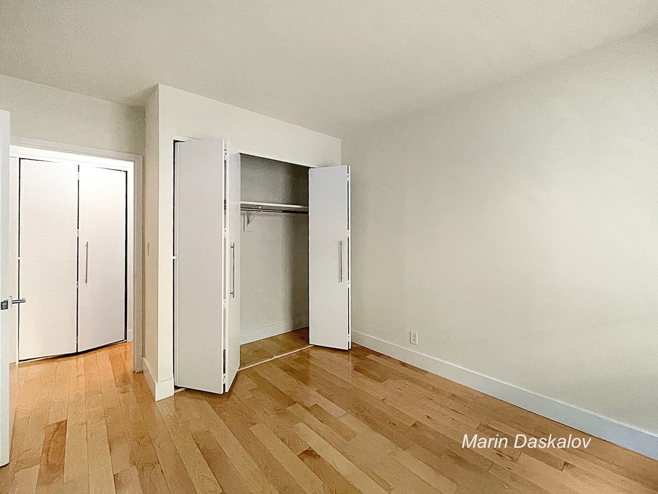 West 53rd Street #325A - Photo 4 of 10