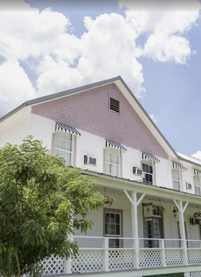 S Volusia Ave - Photo 2 of 5