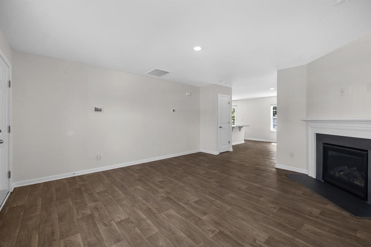 7237 Finnigan Rd #1 - Photo 5 of 34