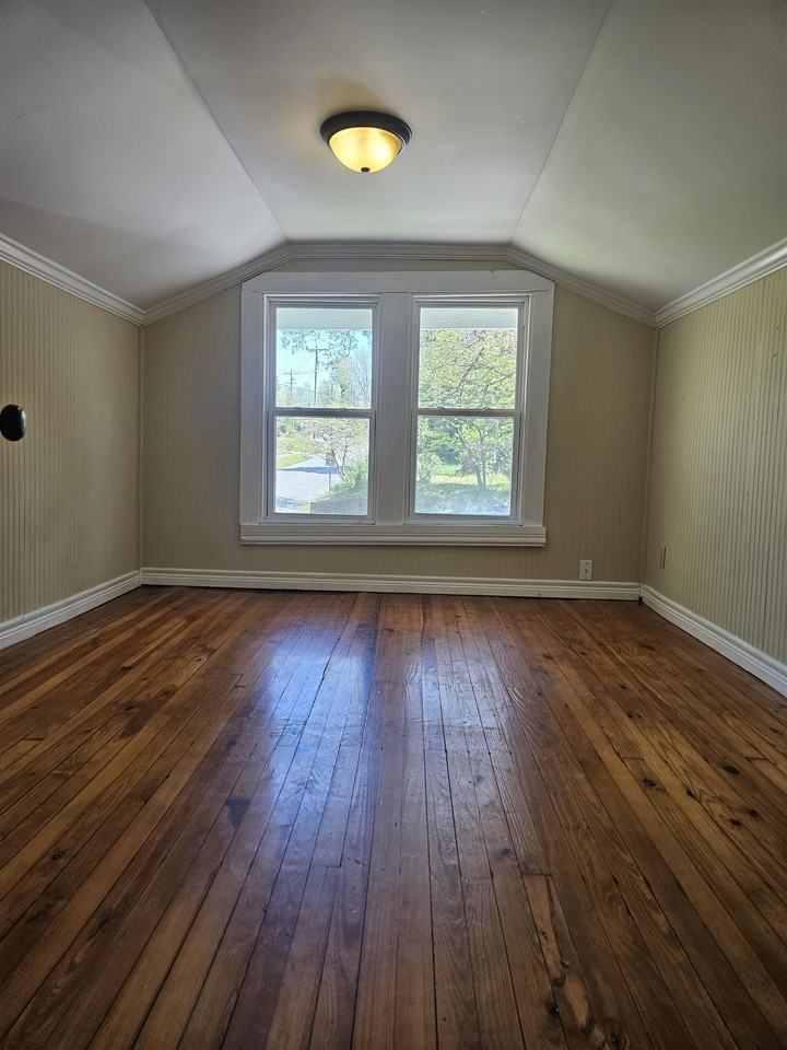 390 Harper Ave Nw #1 - Photo 6 of 17