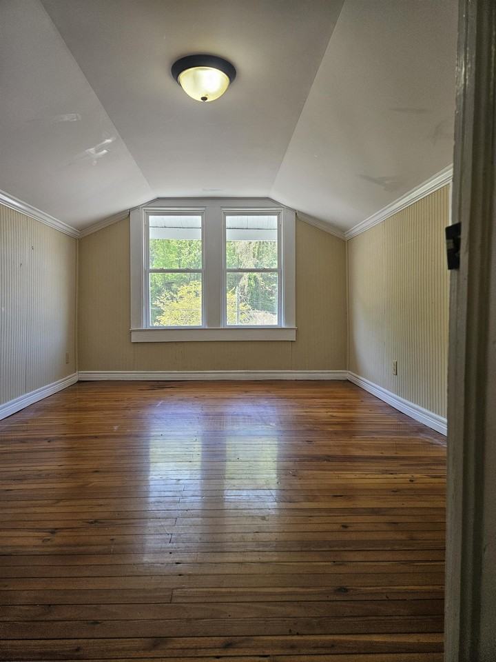 390 Harper Ave Nw #1 - Photo 7 of 17