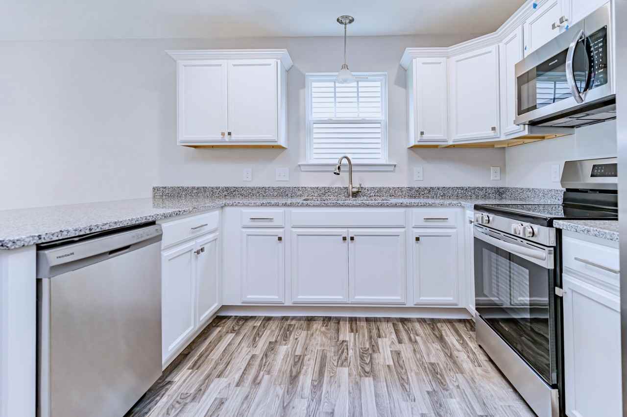 819 Marple Pl #1 - Photo 5 of 18