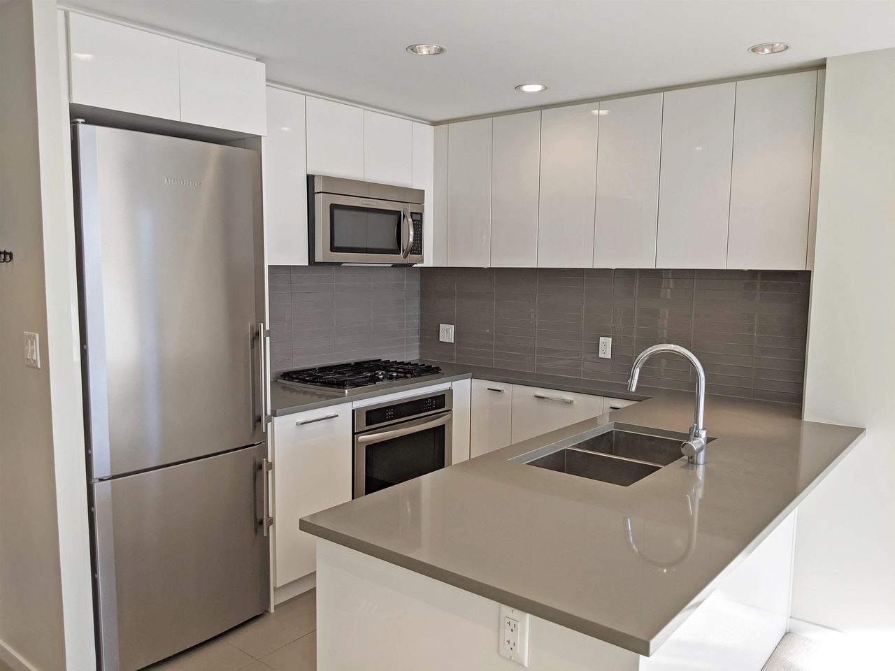 3102 Windsor Gate - Photo 4 of 13