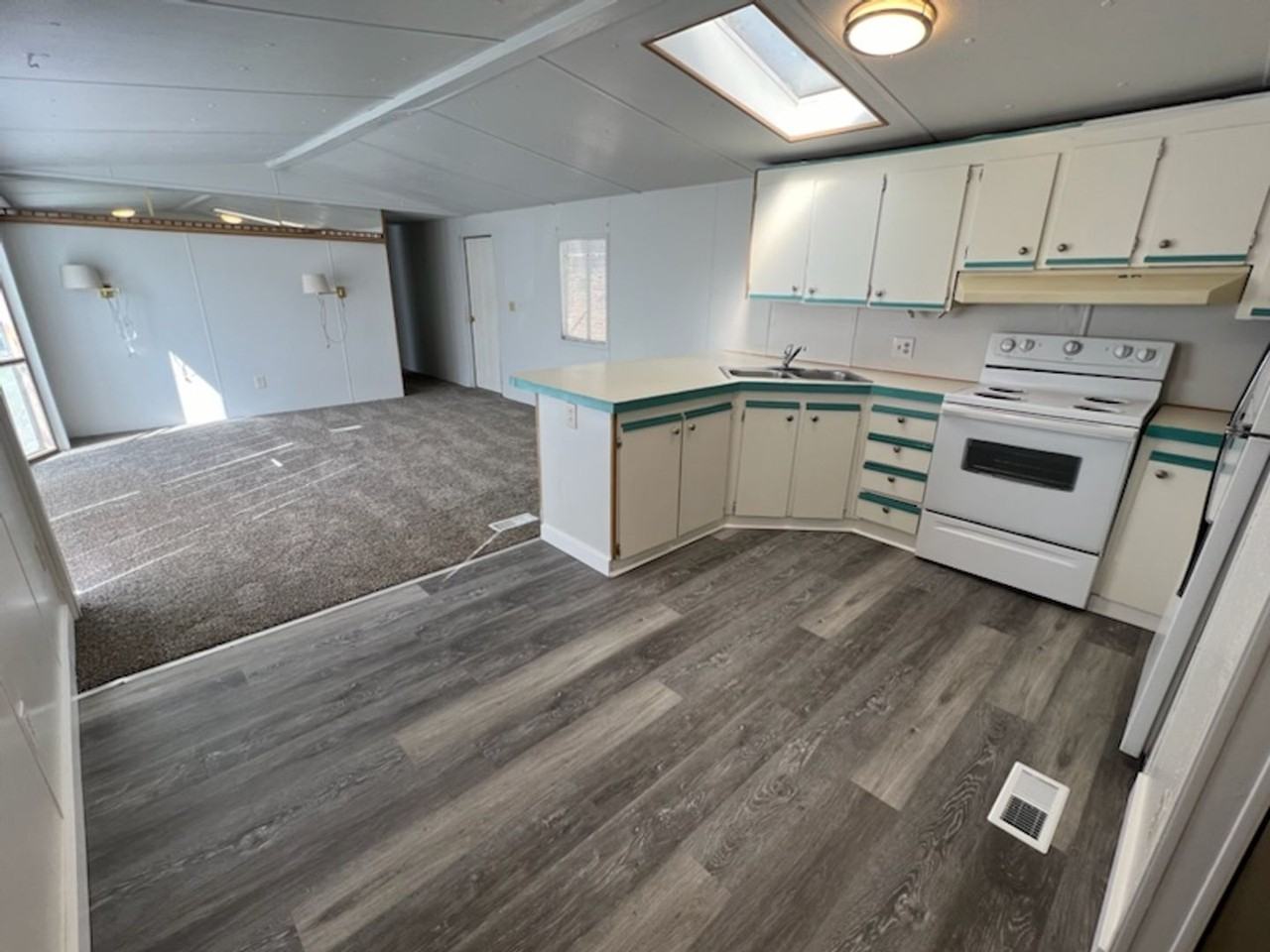 4280 Stemilt Creek Rd - Photo 3 of 13