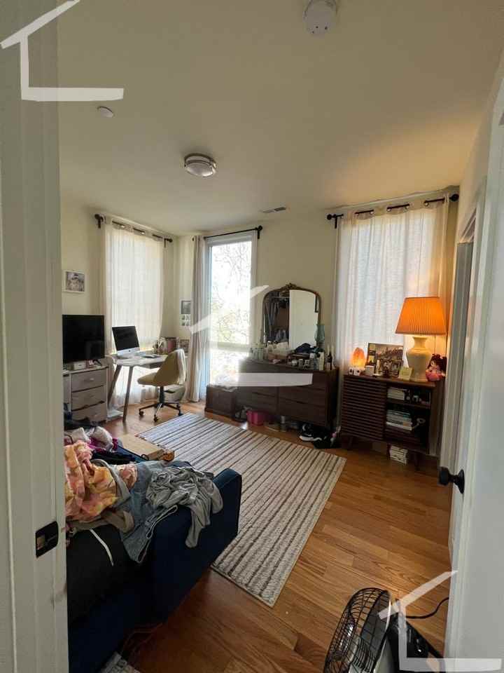 56 Cameron St - Photo 6 of 20