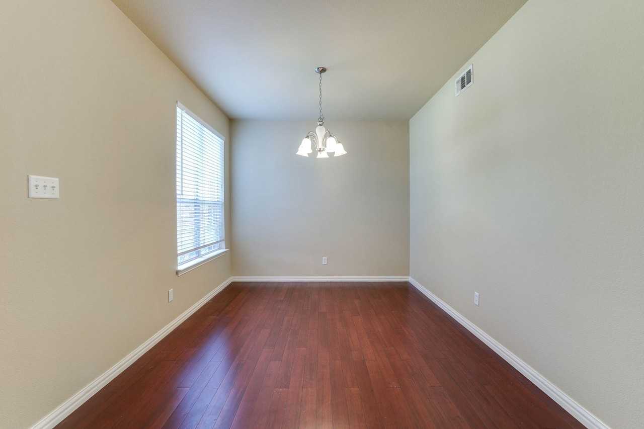 2816 Gooseberry Dr - Photo 3 of 24