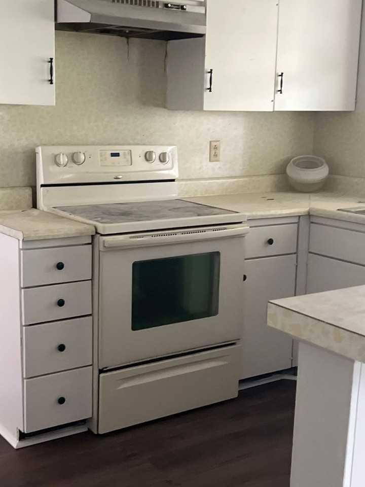 2201 Angus St - Photo 7 of 14